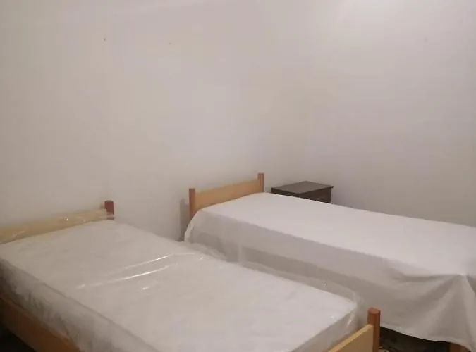 Casa Garri' Sciconi Di *